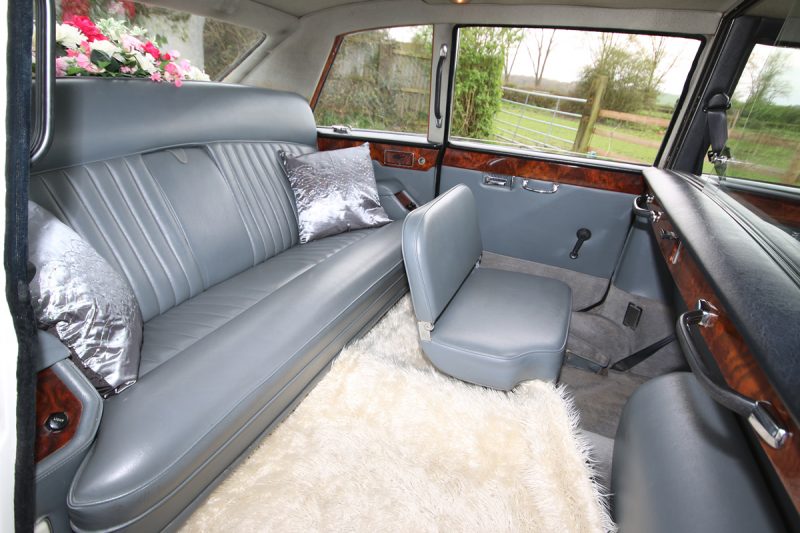 Regency Carriages - Daimler DS420 Limousines